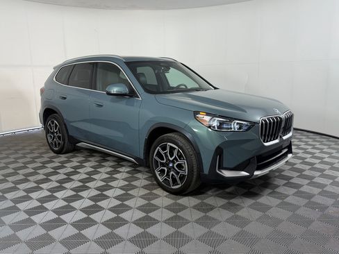 Used 2025 BMW X1 xDrive28i AWD/4WD image 6