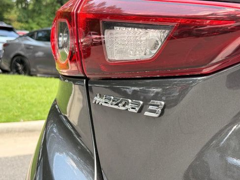Used 2014 MAZDA MAZDA3 i Touring FWD image 10
