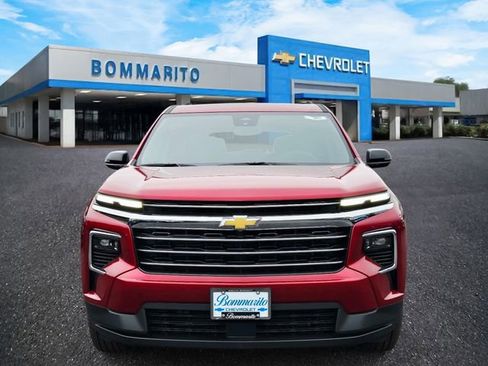 New 2026 Chevrolet Traverse LT w/ LPO, Floor Liner Package AWD/4WD image 5