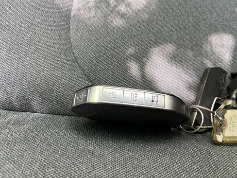 Used 2025 Kia K4 FWD image 21