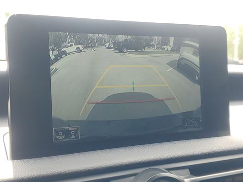 Used 2025 Lexus IS 300 w/ Premium Package image 32