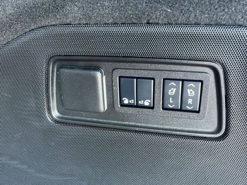 Used 2025 Cadillac Escalade Sport w/ Touring Package AWD/4WD image 23