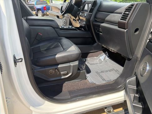 Used 2021 Ford Expedition Limited AWD/4WD image 70