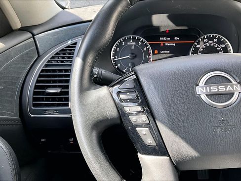 Used 2022 Nissan Armada SV w/ SV Appearance Package RWD image 24