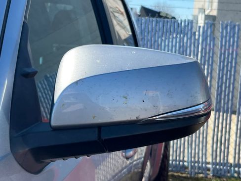 Used 2021 Toyota Tacoma SR5 w/ Technology Package image 18