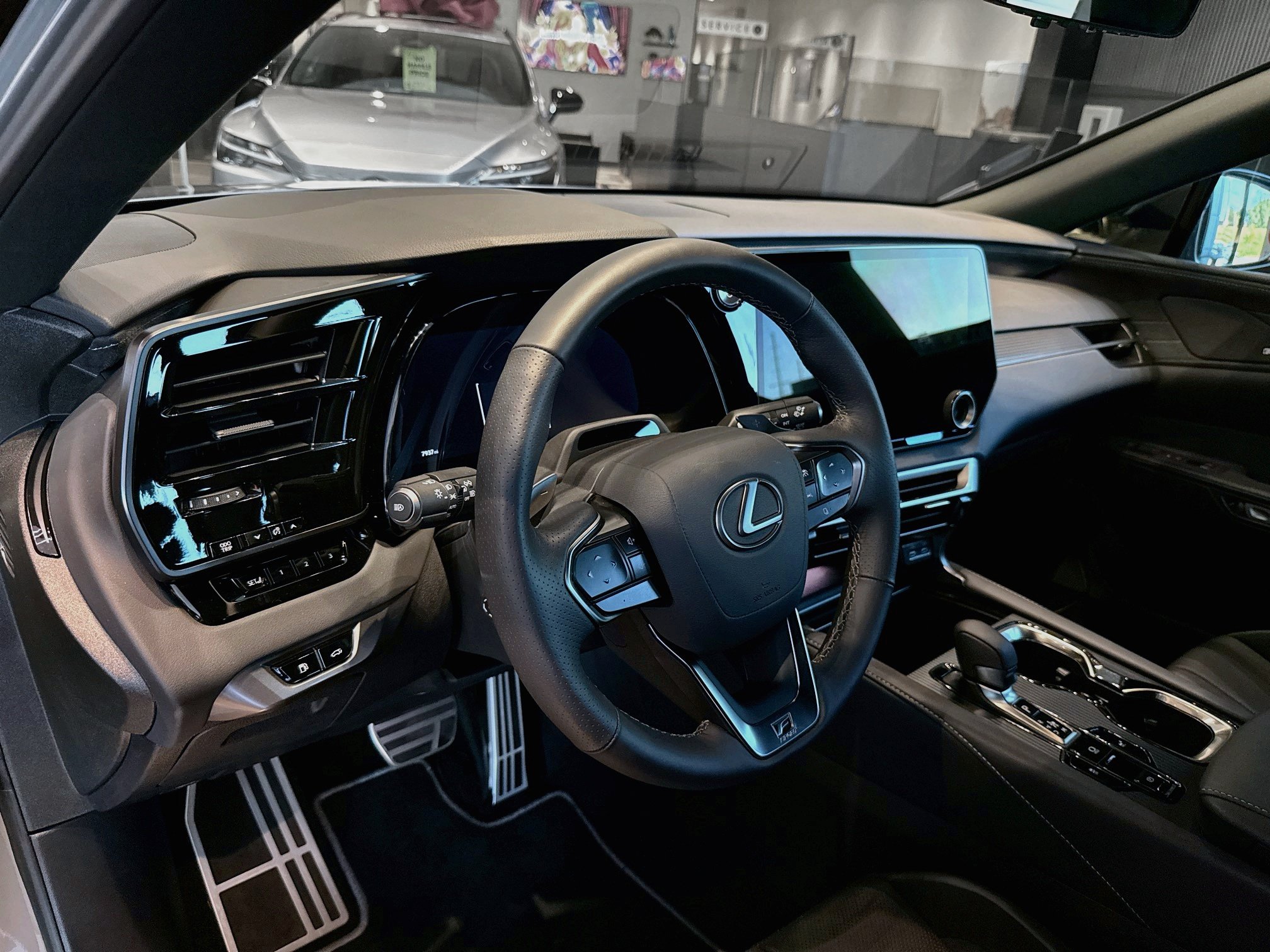 New 2026 Lexus RX 500h F Sport w/ Convenience Package AWD/4WD image 8