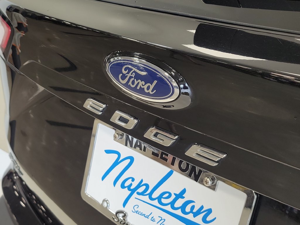 Used 2024 Ford Edge SEL AWD/4WD image 6
