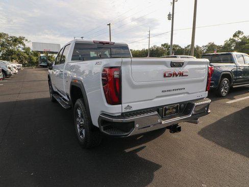 New 2025 GMC Sierra 2500 SLT w/ SLT Premium Package AWD/4WD image 7
