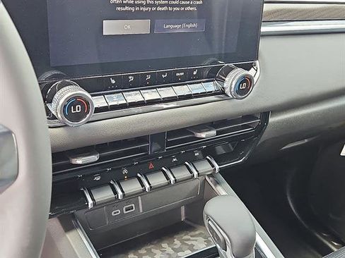 New 2026 GMC Canyon Elevation w/ Convenience Package image 19