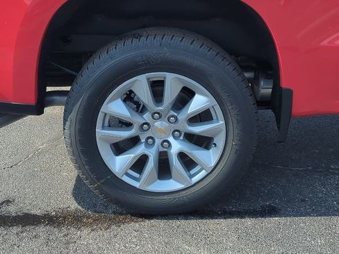 New 2026 Chevrolet Silverado 1500 Custom image 3