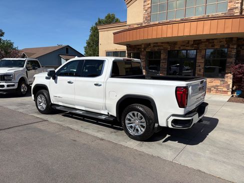 Used 2021 GMC Sierra 1500 Denali AWD/4WD image 28