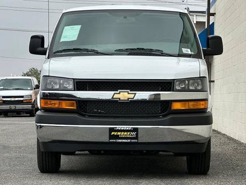 New 2026 Chevrolet Express 2500 w/ Driver Convenience Package RWD image 9