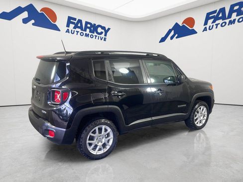 Used 2023 Jeep Renegade Latitude w/ Premium Group AWD/4WD image 18