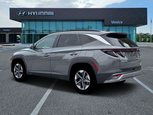 New 2026 Hyundai Tucson SEL FWD image 23
