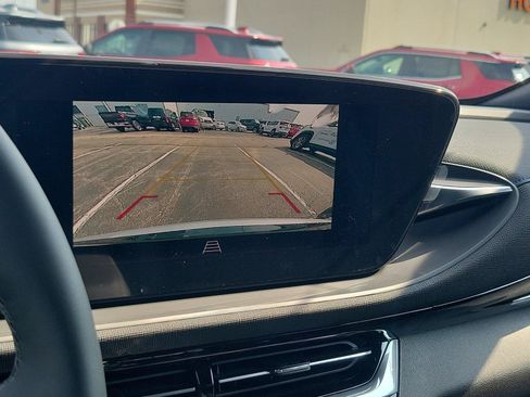 New 2026 Buick Envista Sport Touring w/ Convenience I Package FWD image 31
