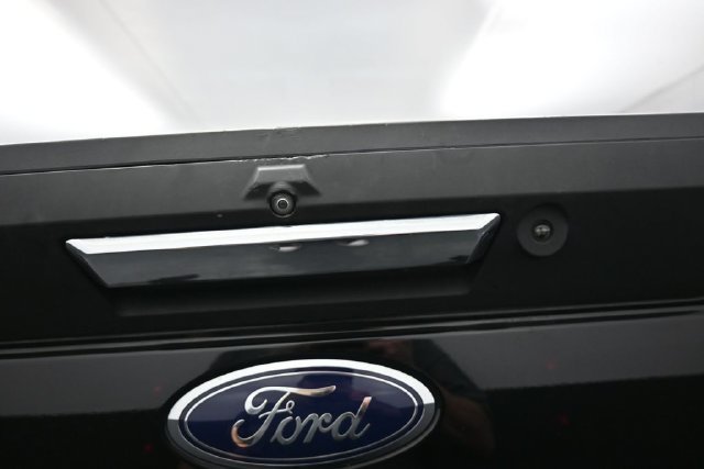 Used 2021 Ford F250 Lariat w/ Chrome Package AWD/4WD image 19