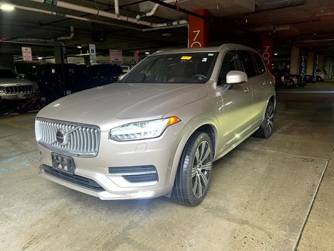 Used 2023 Volvo XC90 B6 Ultimate w/ Protection Package Premier image 1