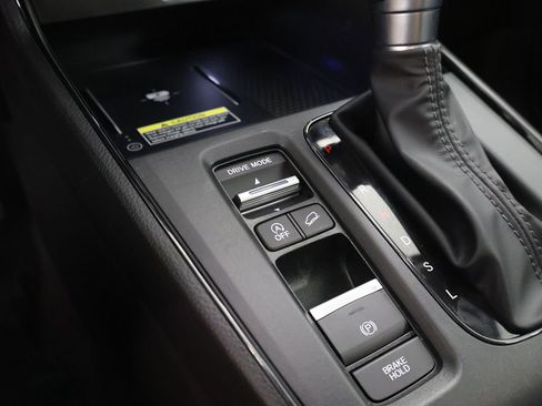 Used 2025 Honda CR-V EX-L image 52