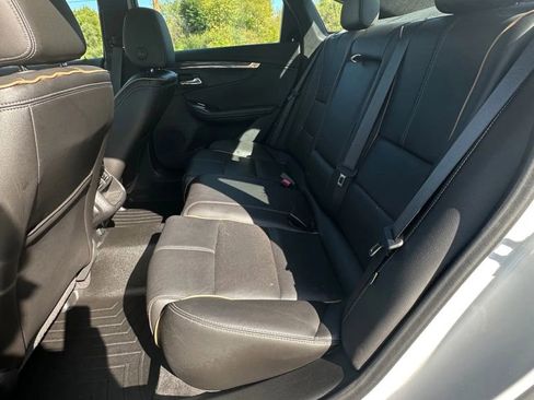Used 2016 Chevrolet Impala LTZ image 28
