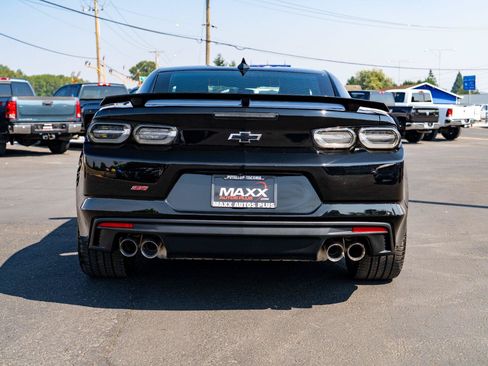 Used 2023 Chevrolet Camaro SS RWD image 10