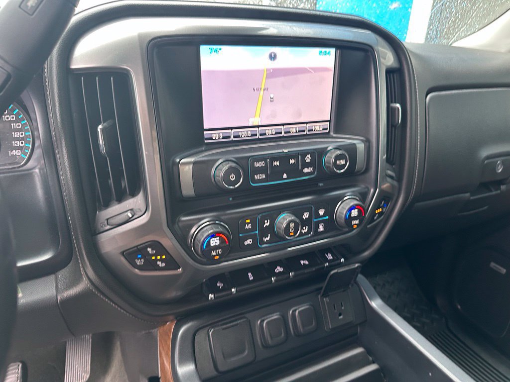 Used 2015 Chevrolet Silverado 1500 LTZ w/ Texas Edition, 1LZ Trim RWD image 17