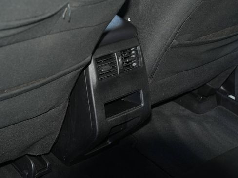 Used 2024 Mitsubishi Outlander ES FWD image 27