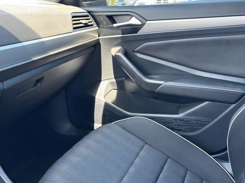 Used 2024 Volkswagen Jetta Sport FWD image 20
