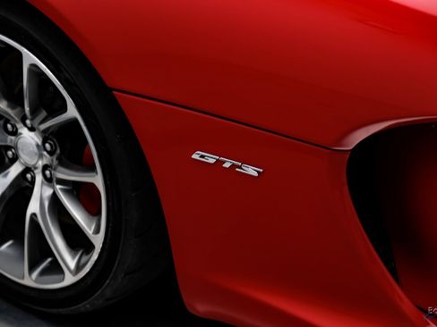 Used 2014 SRT Viper GTS w/ GTS Laguna Interior Package image 29