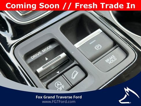 Used 2024 Honda Pilot Elite image 27