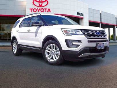 Used 2017 Ford Explorer XLT w/ Equipment Group 202A
