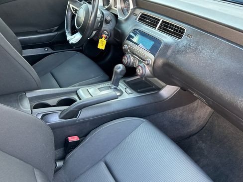 Used 2011 Chevrolet Camaro SS image 18