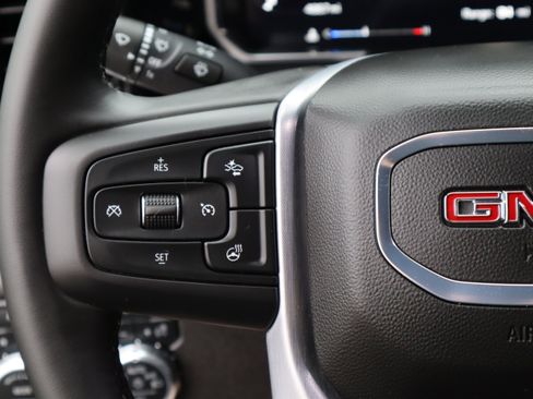 Used 2026 GMC Sierra 1500 Elevation image 23