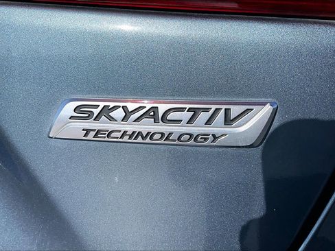 Used 2015 MAZDA MAZDA3 i SV image 9