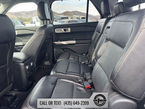 Used 2021 Ford Explorer Limited w/ Equipment Group 301A image 18
