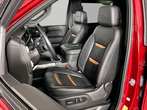 Certified 2022 GMC Sierra 1500 AT4 w/ AT4 Premium Package AWD/4WD image 8