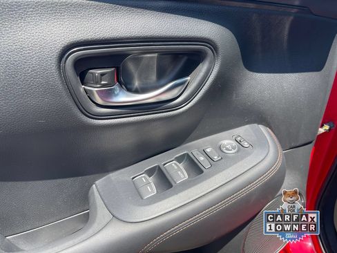 Certified 2024 Honda HR-V Sport image 19