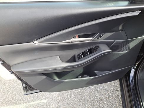 Certified 2022 MAZDA CX-30 AWD 2.5 S w/ Select Package image 12