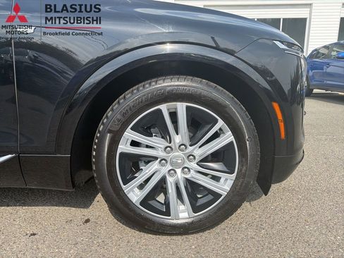 Used 2024 Cadillac Lyriq Tech AWD/4WD image 15