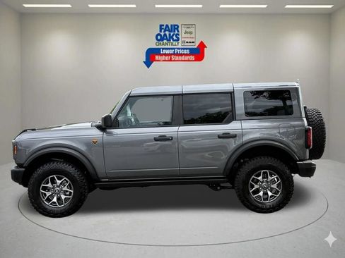 Used 2025 Ford Bronco Badlands AWD/4WD image 10