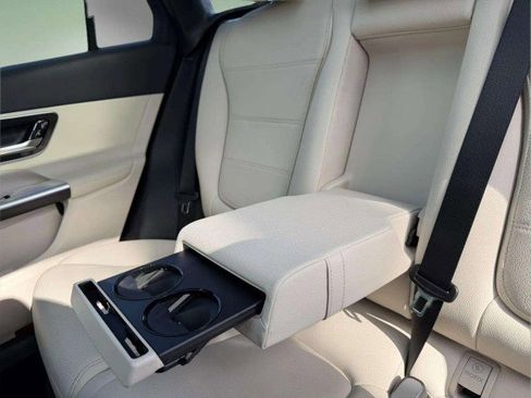 Certified 2026 Mercedes-Benz GLC 300 4MATIC image 24
