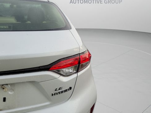 Used 2024 Toyota Corolla LE FWD image 19