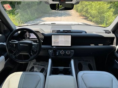 Used 2025 Land Rover Defender 110 S AWD/4WD image 21
