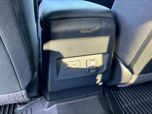 Used 2023 Nissan Frontier PRO-4X w/ Pro Convenience Package AWD/4WD image 11