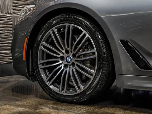 Used 2017 BMW 540i RWD image 63