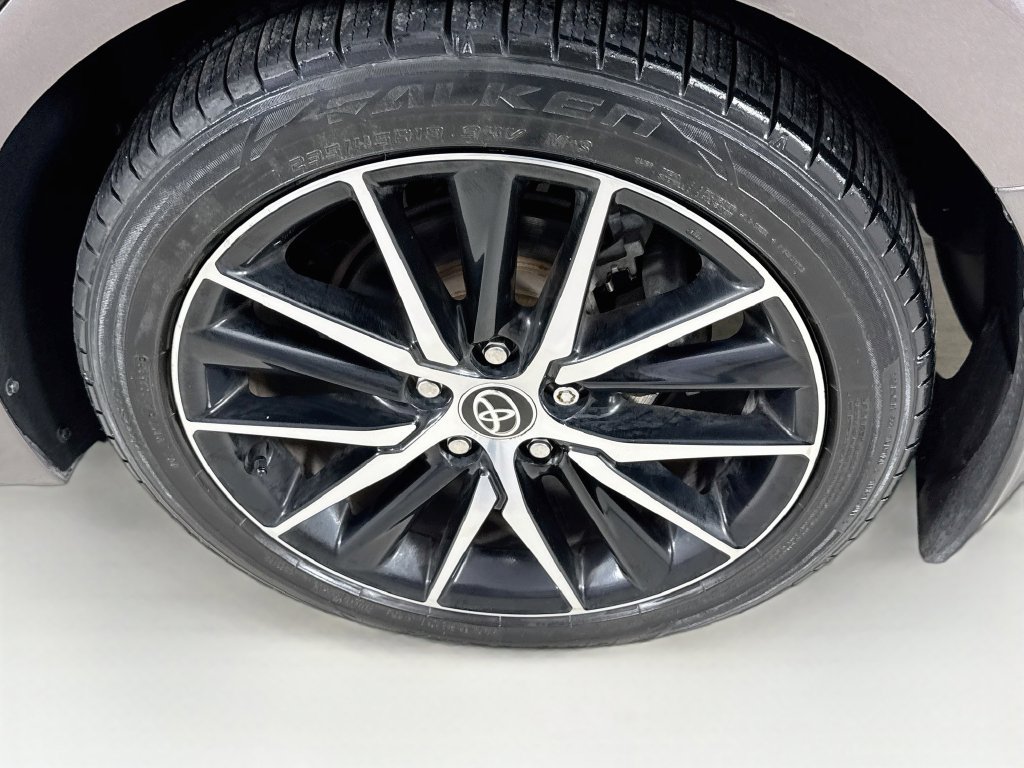 Used 2022 Toyota Camry SE w/ Audio Upgrade Package FWD image 38