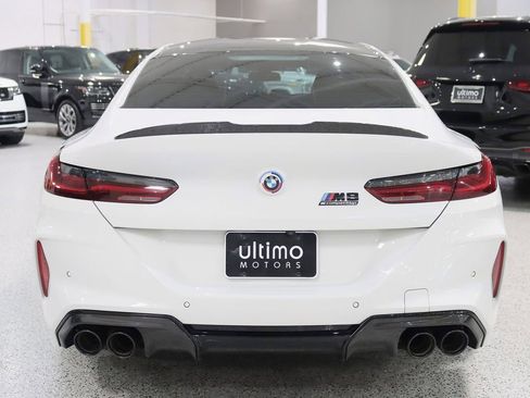 Used 2022 BMW M8 Gran Coupe xDrive Competition w/ M Carbon Exterior Package AWD/4WD image 17