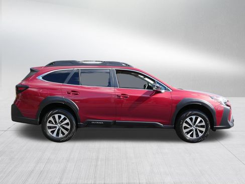 Certified 2025 Subaru Outback Premium AWD/4WD image 8