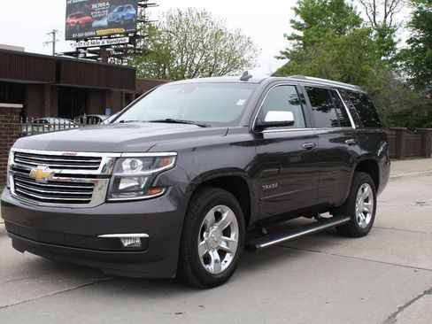 Used 2015 Chevrolet Tahoe LTZ AWD/4WD image 2