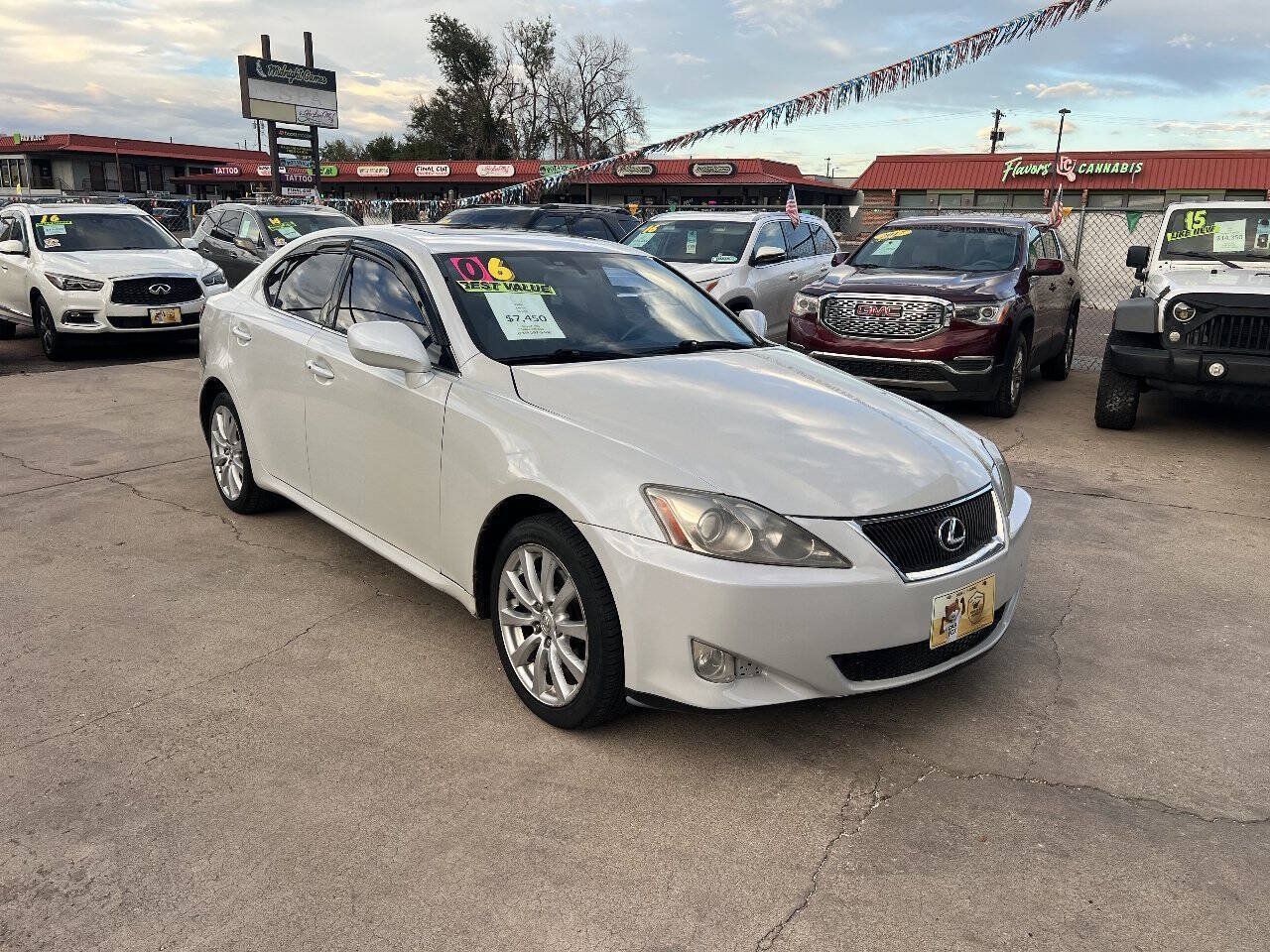 Used 2006 Lexus IS 250 AWD w/ Luxury Pkg image 1