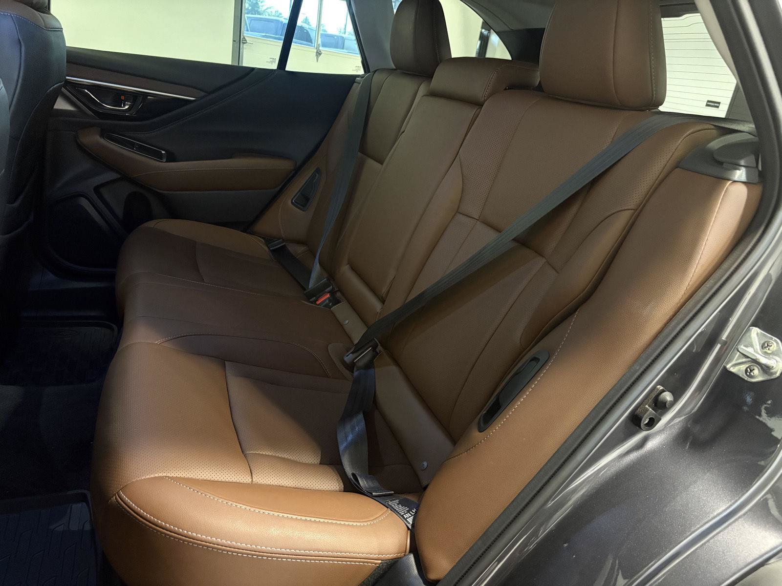 Used 2023 Subaru Outback Touring AWD/4WD image 30